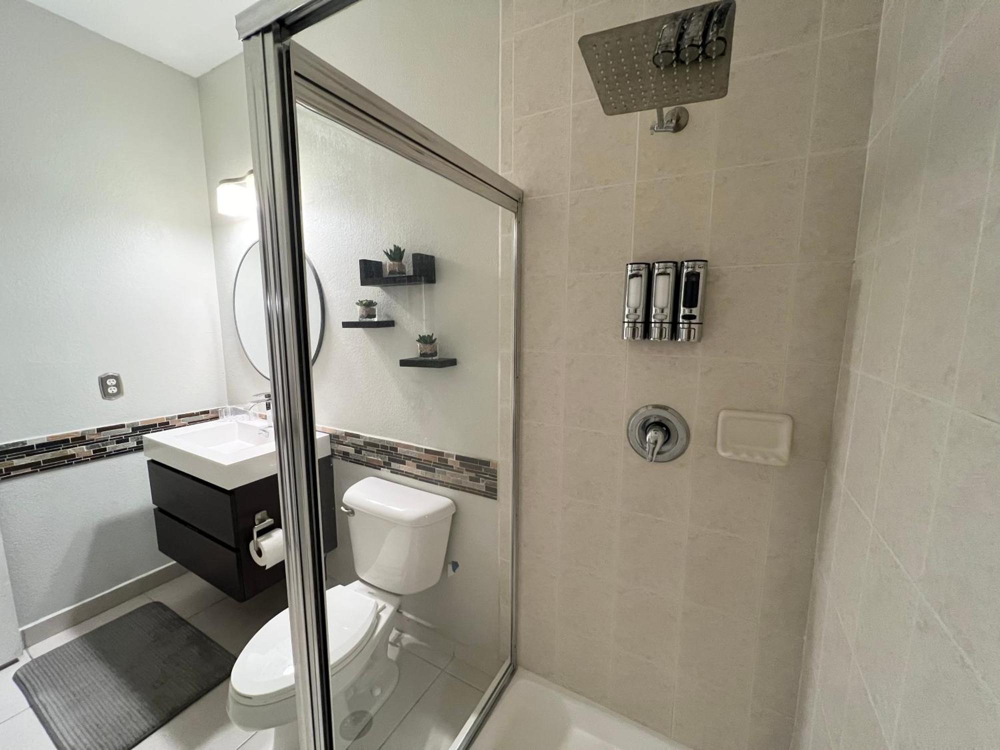 Апартаменты Chic Private Retreat Хомстед Экстерьер фото